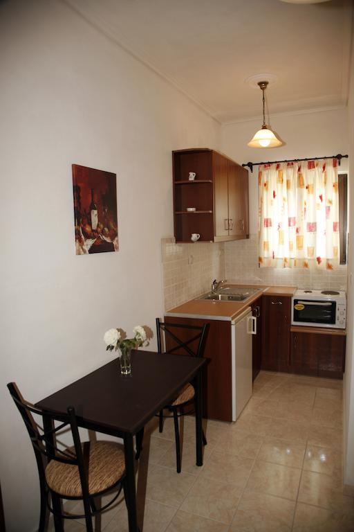 Andriani-Michalis Studios Vasilikí Zimmer foto